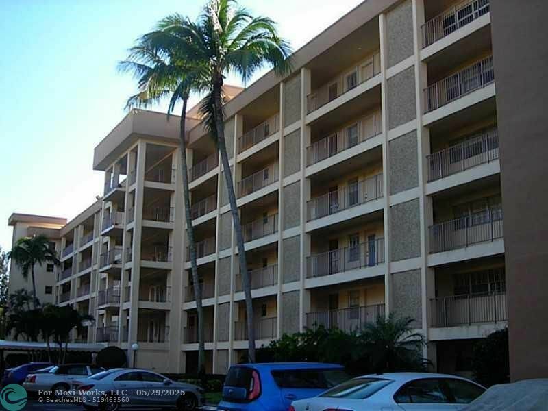 Property Photo: 2600 S Course Dr 502 FL 33069