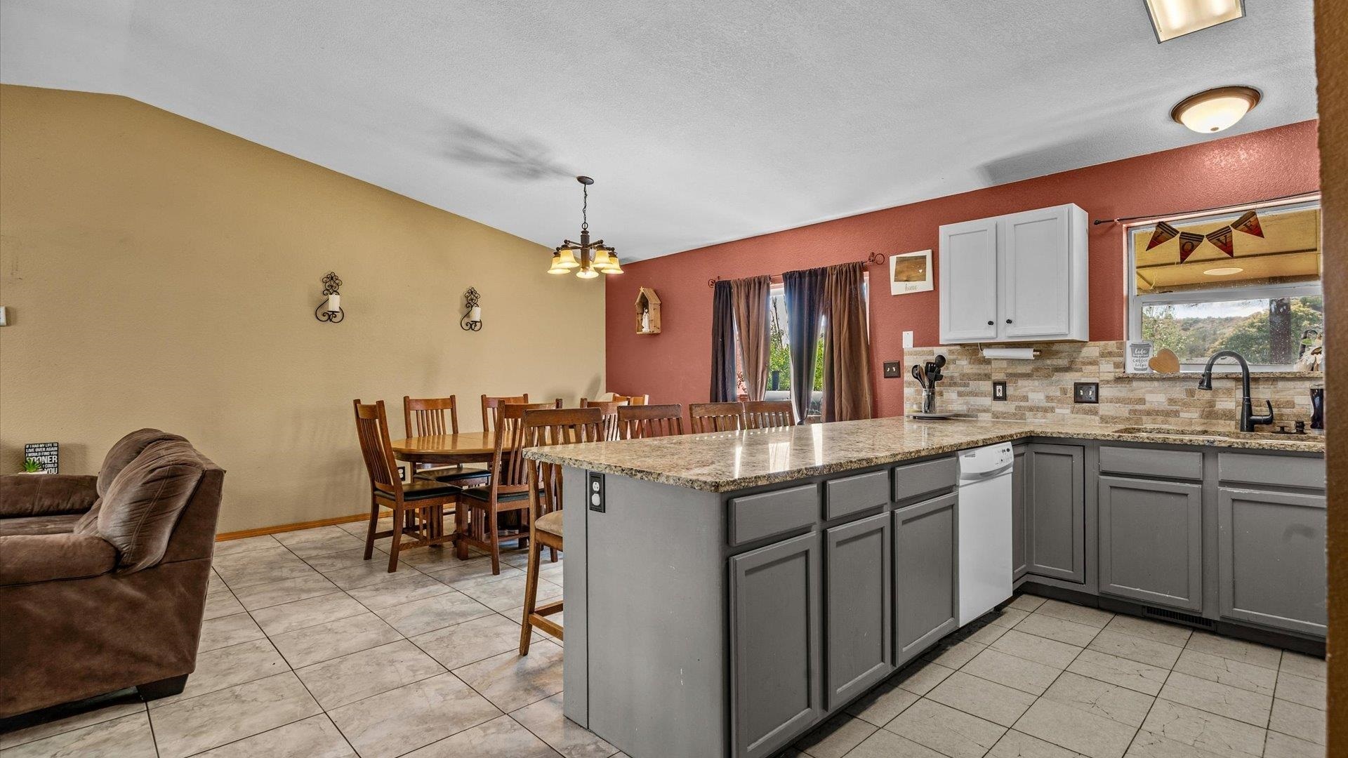 Property Photo: 2460 Meadow Circle CO 81650