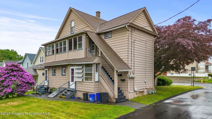 213-215 Bellman Street  Throop PA 18512 photo