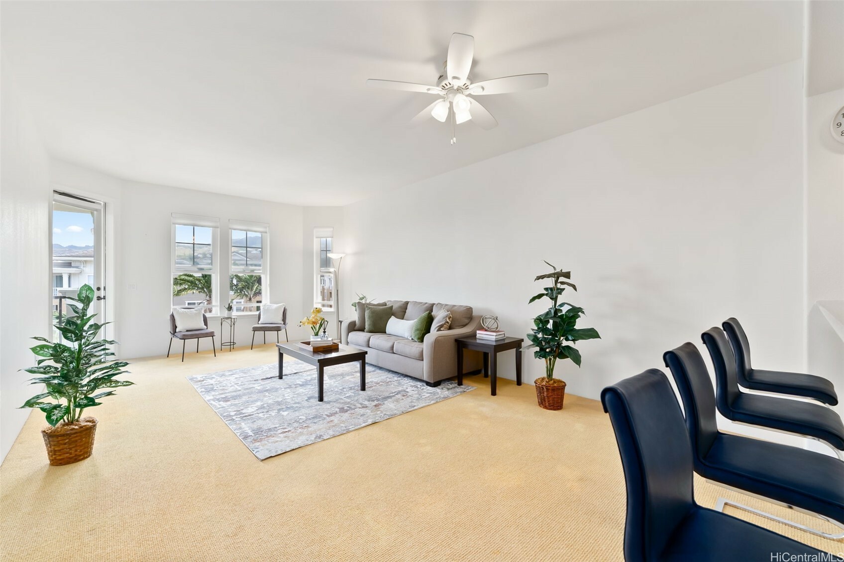 Property Photo:  520 Lunalilo Home Road 7411  HI 96825 