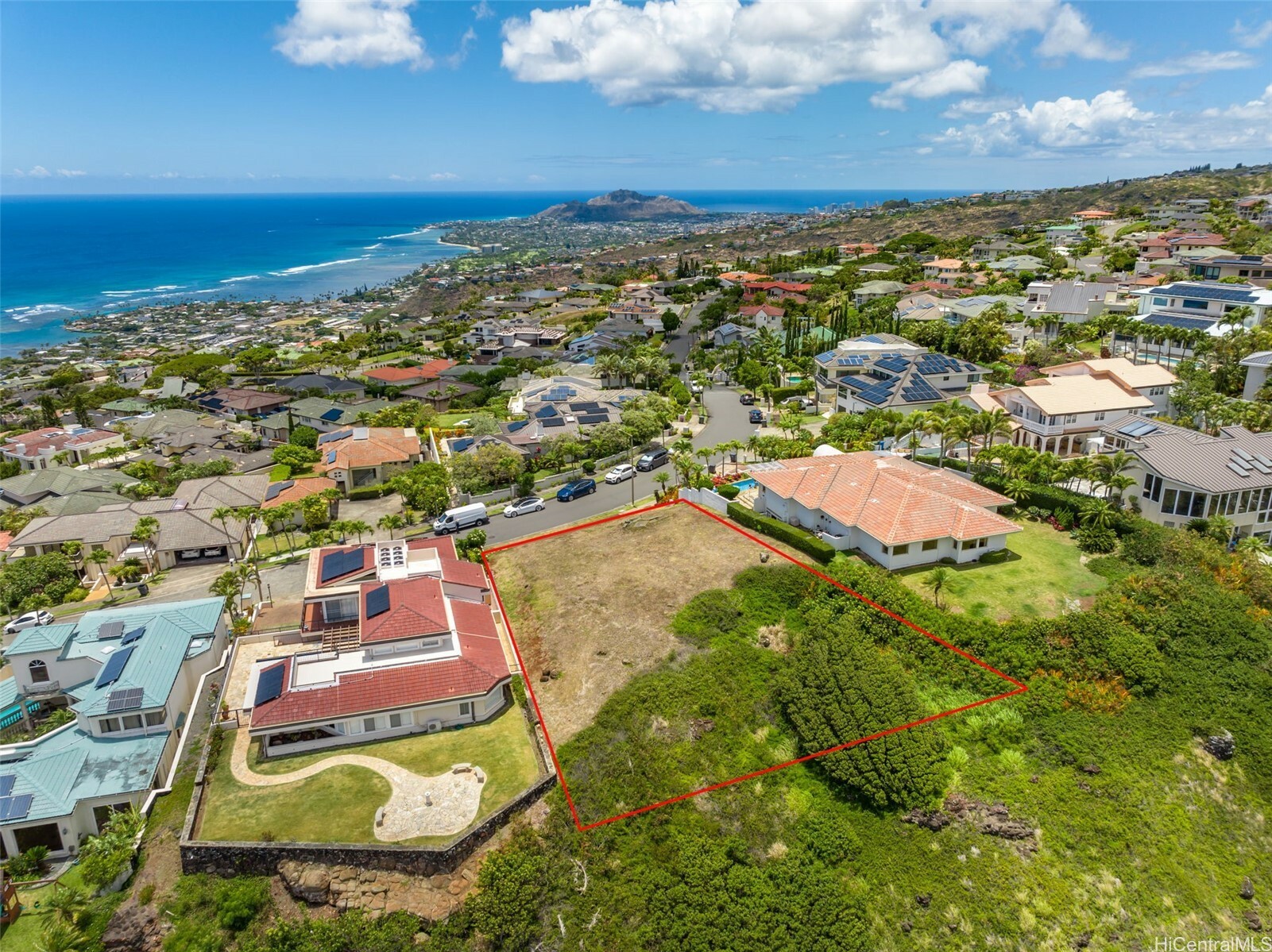 Property Photo: 804 Moaniala Street HI 96821