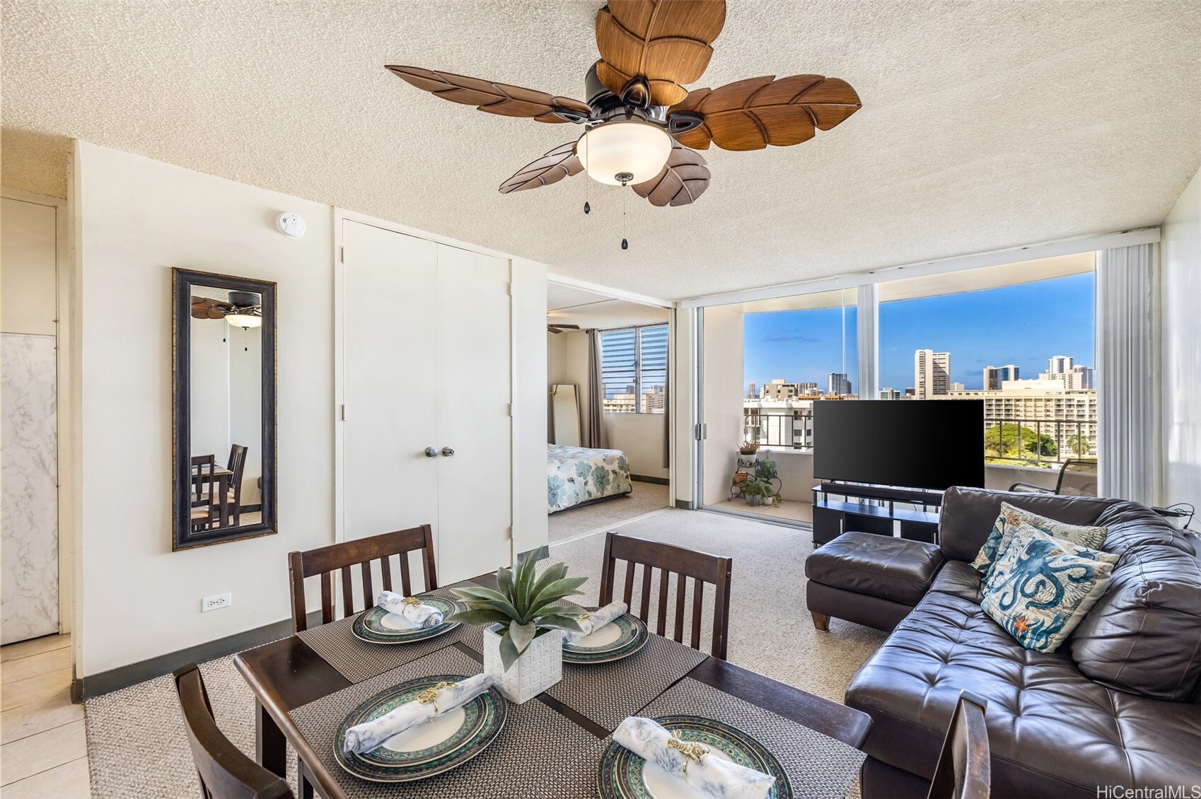 Property Photo:  1805 Poki Street 1101  HI 96822 