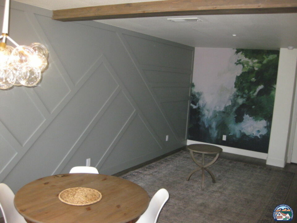 Property Photo: 642 W Brewer Rd 112 CA 92251