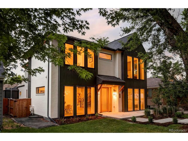 Property Photo:  1117 S Madison St  CO 80210 