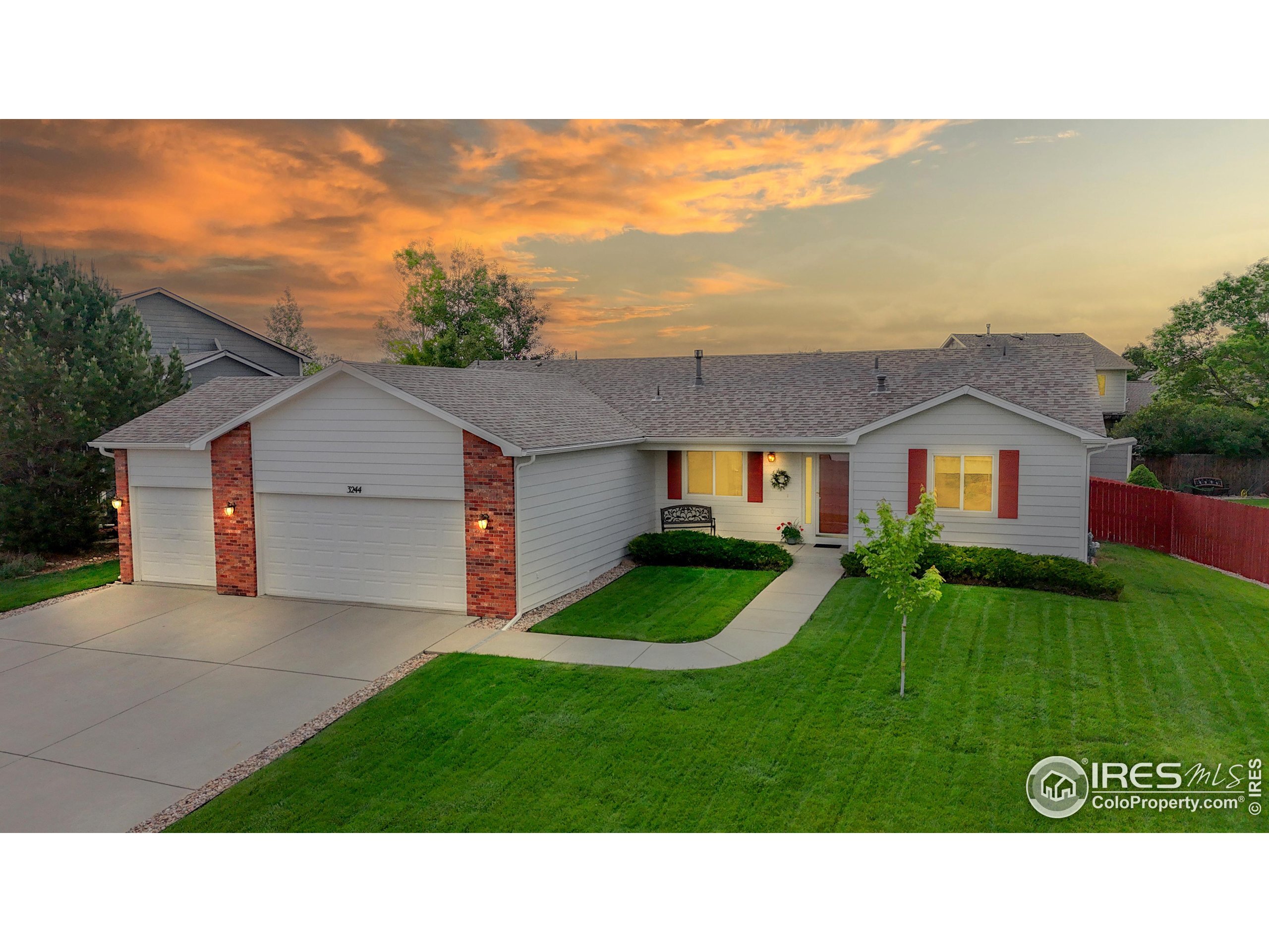 Property Photo: 3244 Mammoth Cir CO 80549