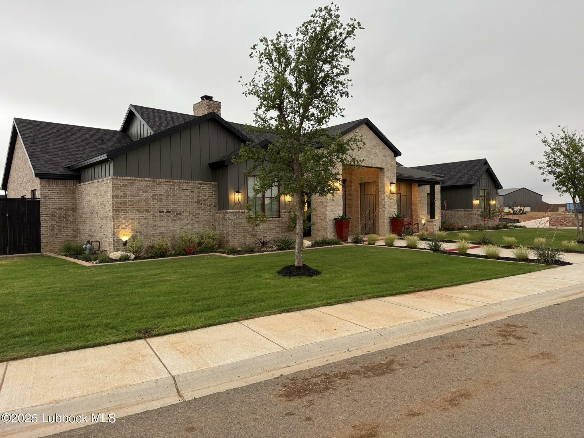 Property Photo: 7733 46th Street TX 79407