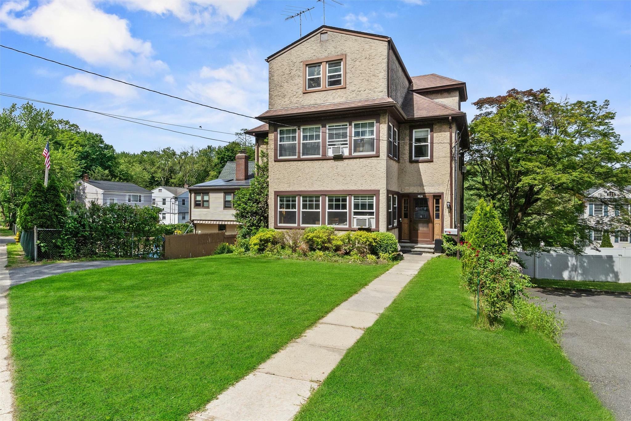 Property Photo: 107 Underhill Avenue NY 10604