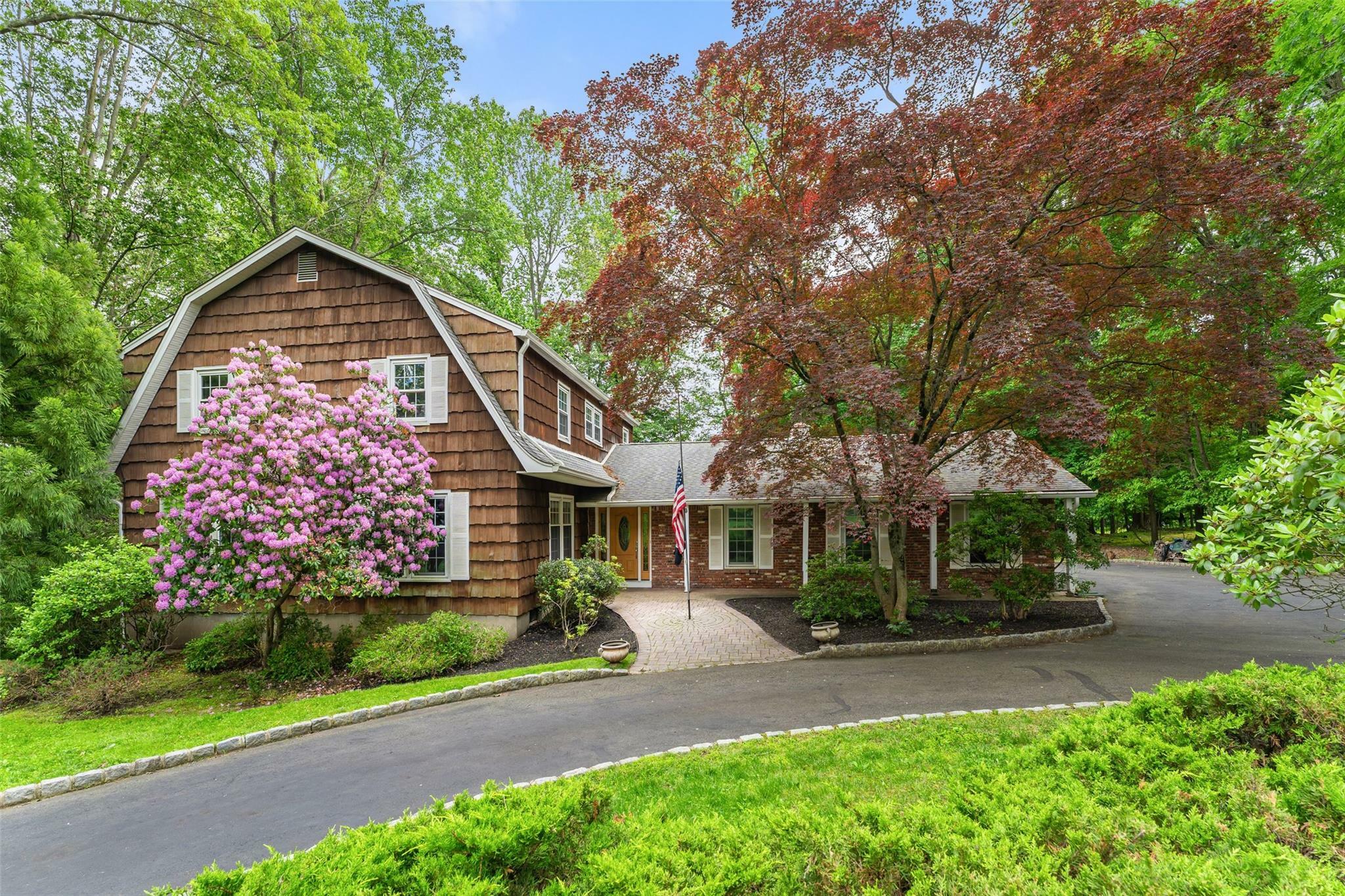 Property Photo: 9 Stonehedge Drive NY 10994