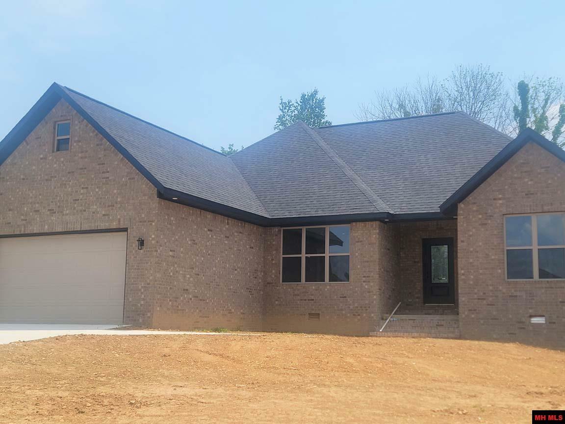 Property Photo: 238 S Sheeks Drive AR 72653
