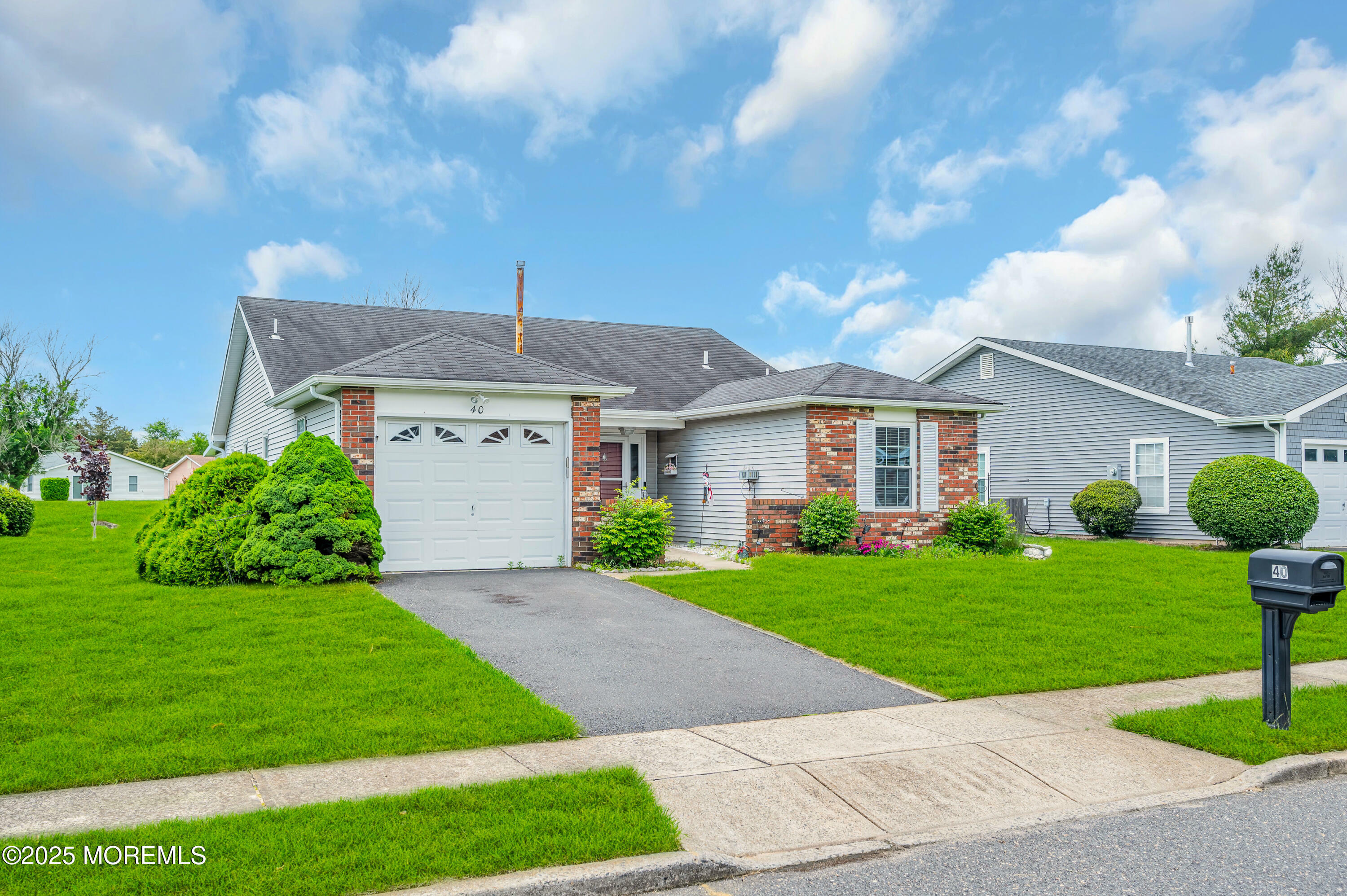 Property Photo:  40 Everest Drive N  NJ 08724 