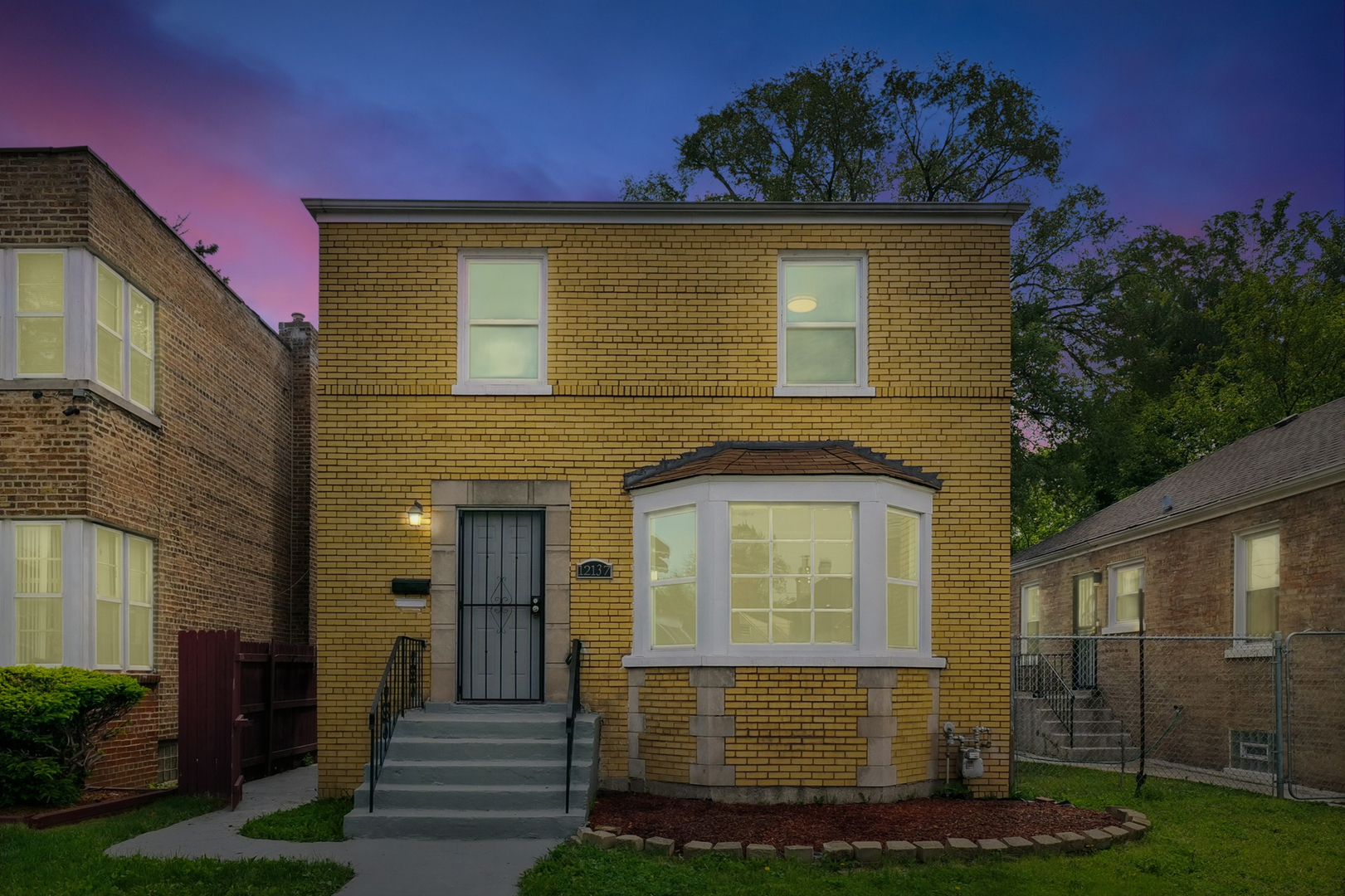 12137 S Perry Avenue  Chicago IL 60628 photo