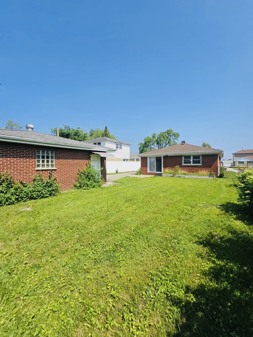 Property Photo: 3923 153rd Street IL 60445