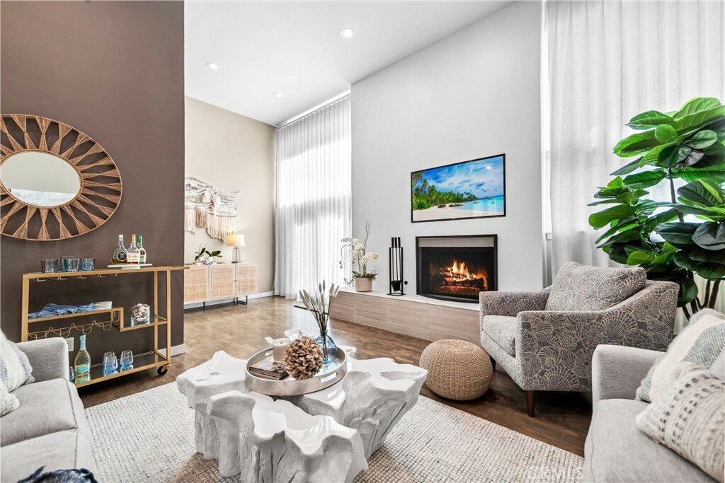 Property Photo:  18743 Club Lane  CA 92648 