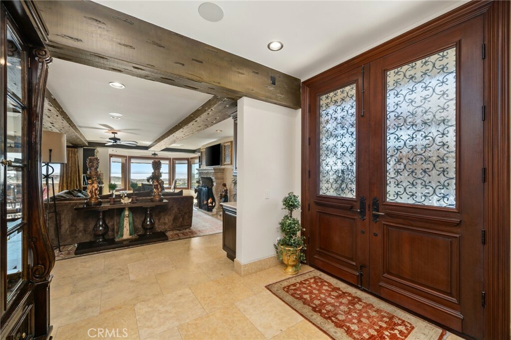 Property Photo: 2 60th Pl CA 90803