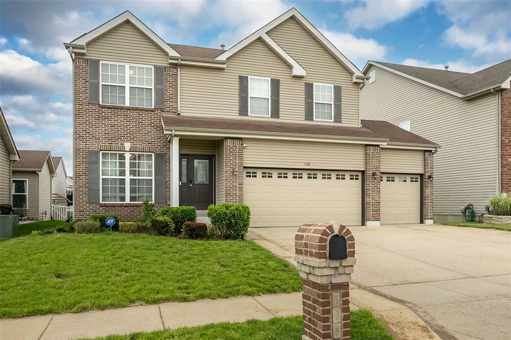 Property Photo: 128 Berry Manor Circle MO 63376