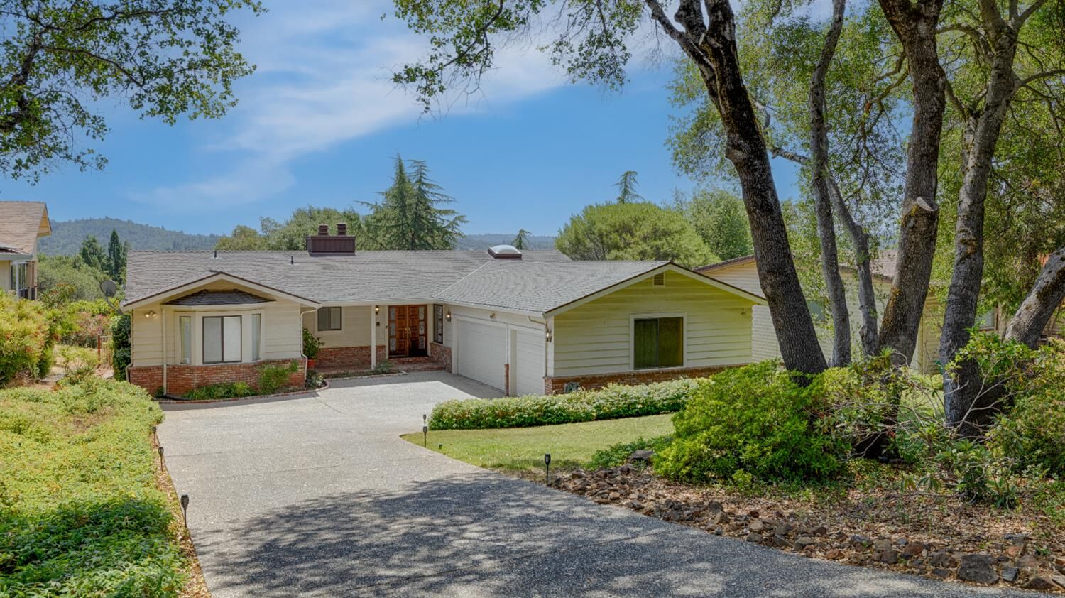 Property Photo:  23103 Sunset Ridge Drive  CA 95602 