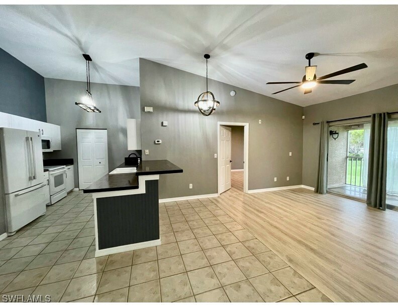 Property Photo: 27095 Matheson Avenue 208 FL 34135