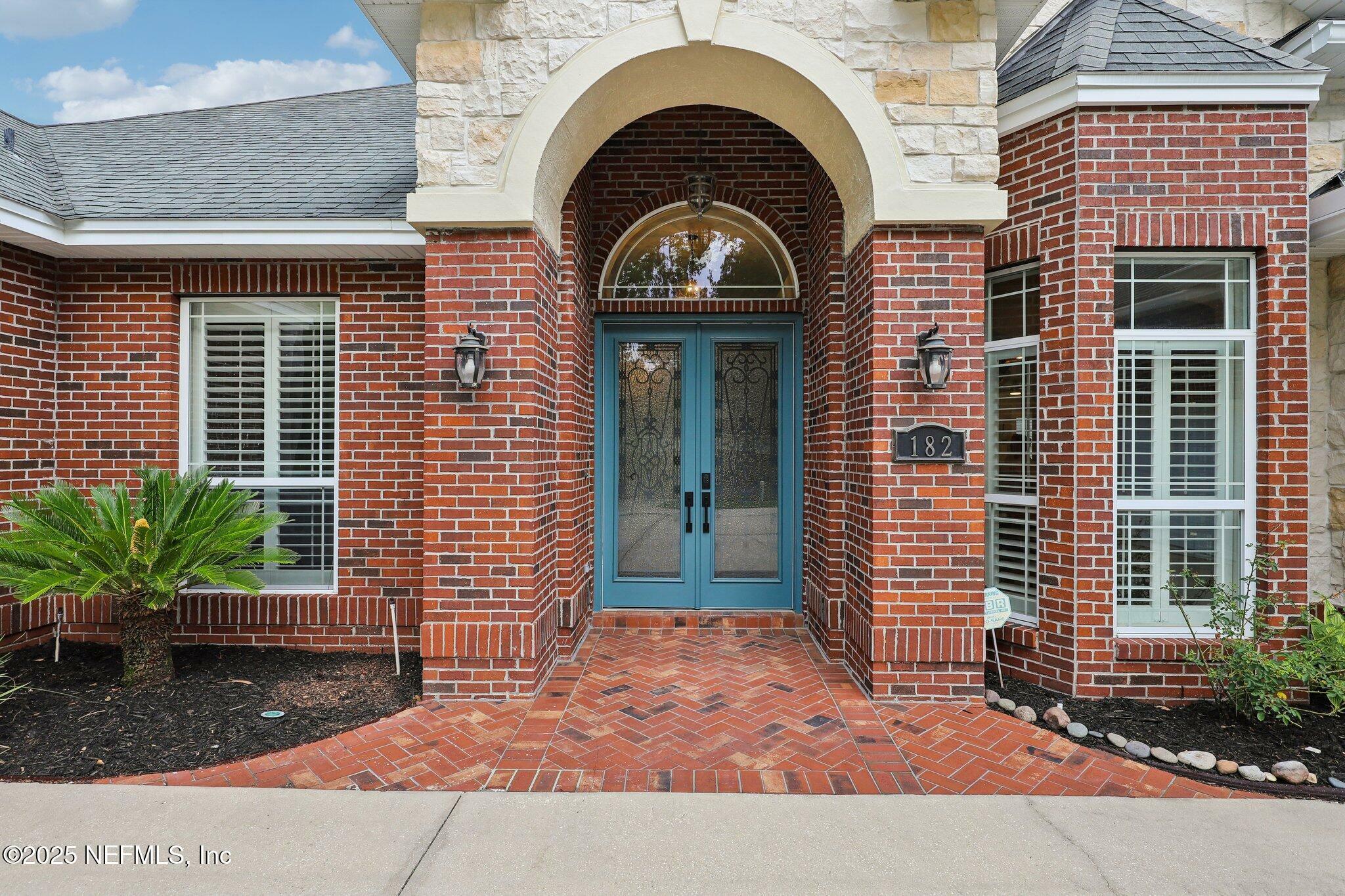Property Photo: 182 Malley Cove Lane FL 32003