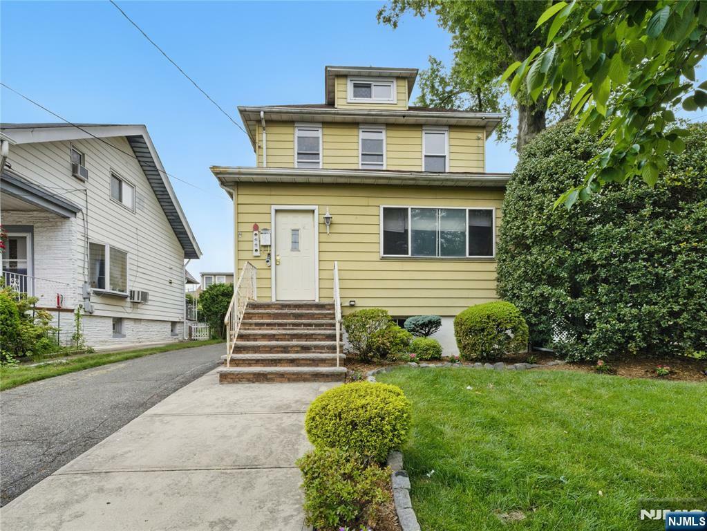 Property Photo: 685 Maple Avenue NJ 07657