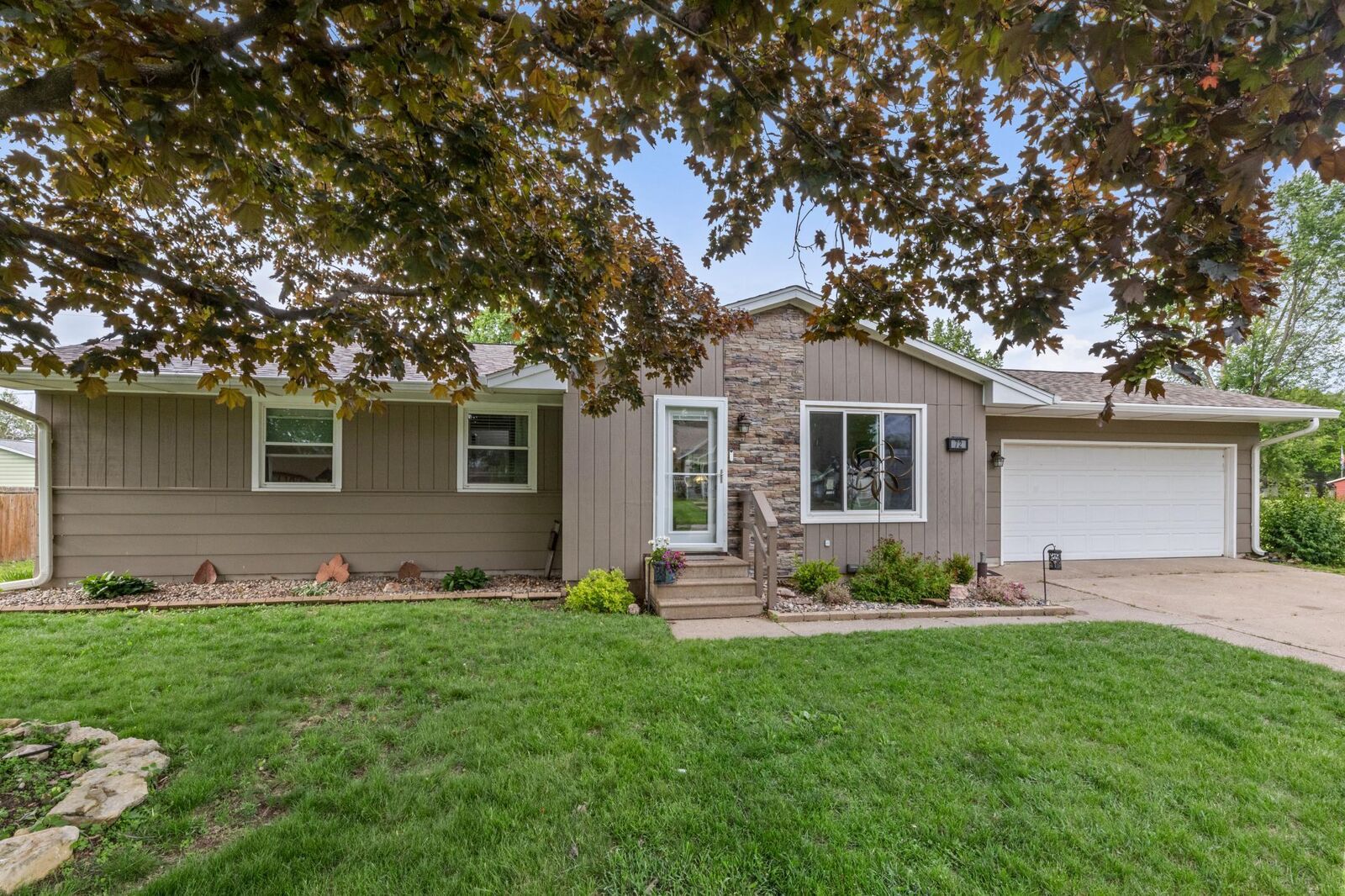 Property Photo: 72 W 7th Street WI 54622