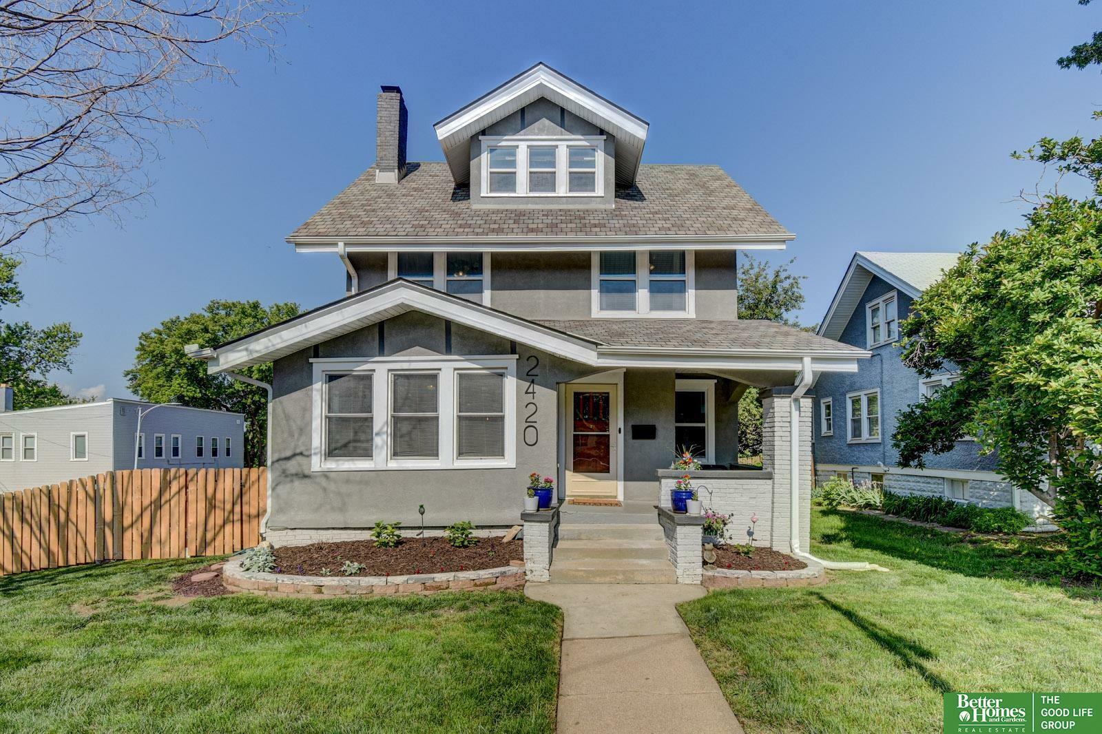 Property Photo: 2420 S 32nd Avenue NE 68105