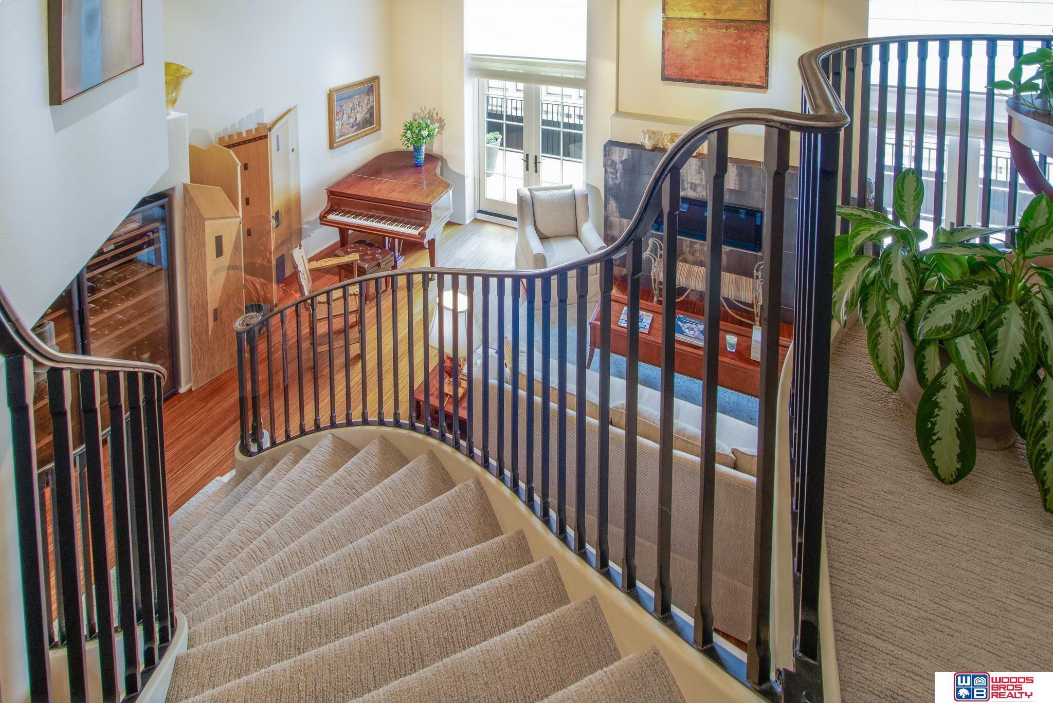 Property Photo:  128 N 13th Street 1401  NE 68508 