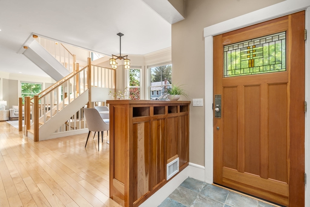Property Photo: 9 Sunny Knoll Ter MA 02421