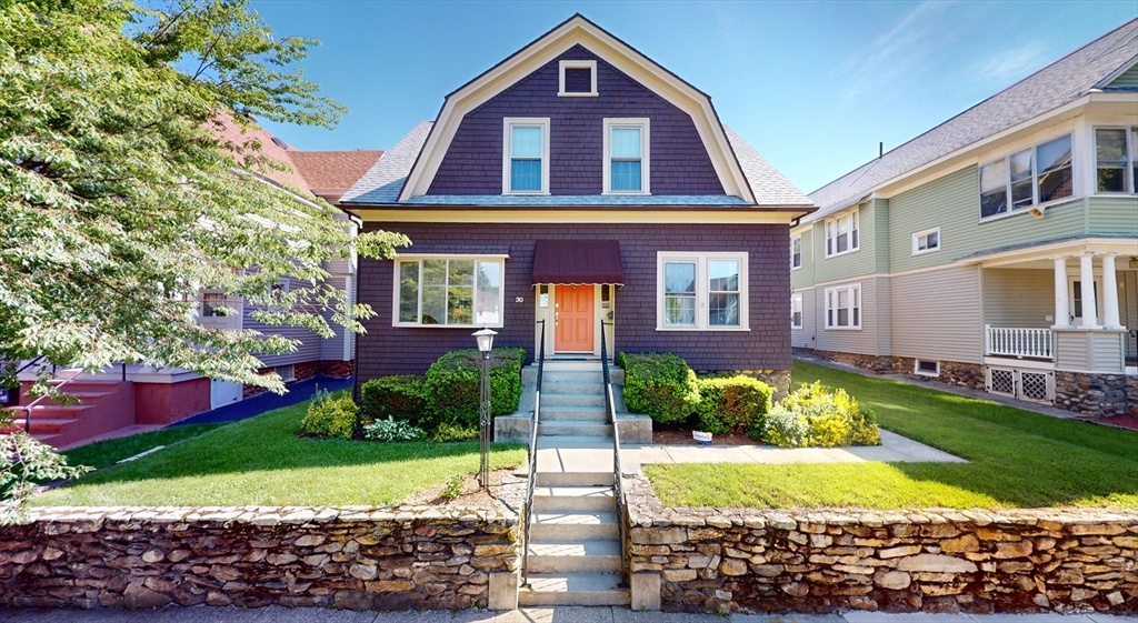 Property Photo:  30 Hartshorn Avenue  MA 01602 