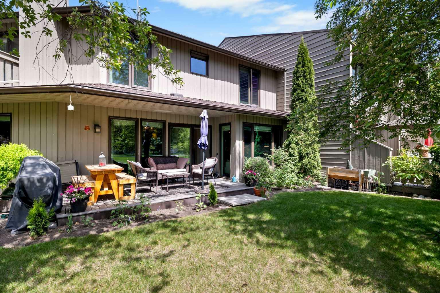 3843 Point McKay Road NW  Calgary AB T3B 4V7 photo