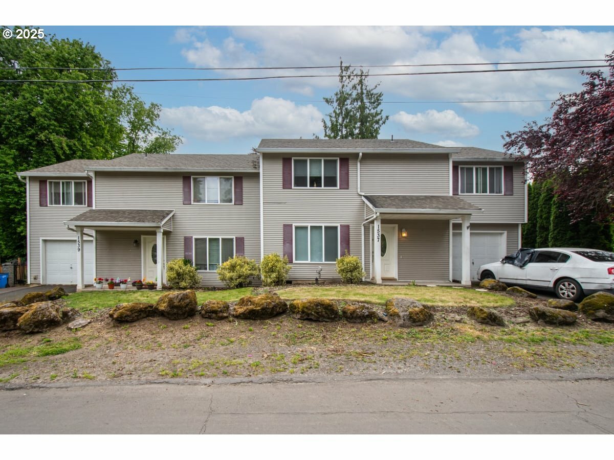 Property Photo: 1537 Cellars Ave WA 98661