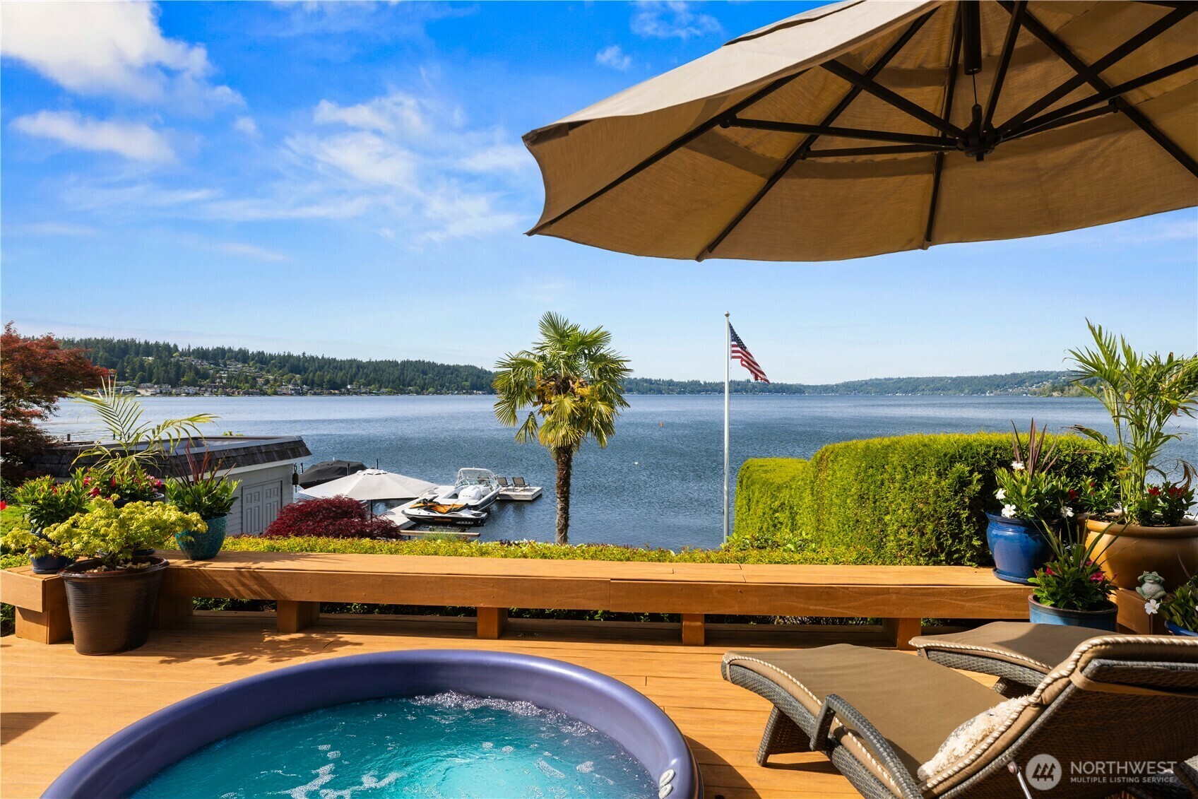 Property Photo: 17834 SE 40th Place WA 98008