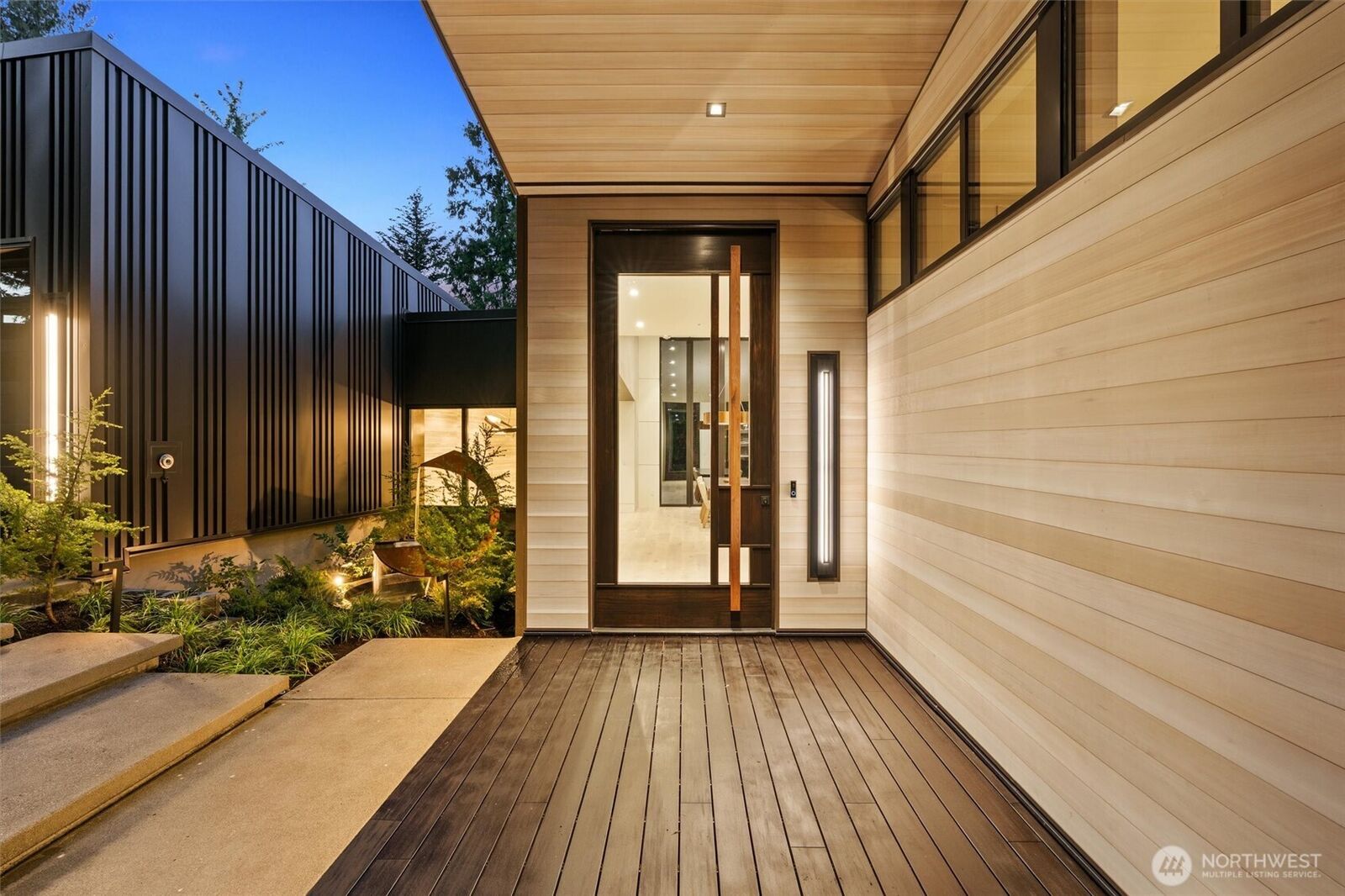 Property Photo:  204  Northside Road  WA 98004 