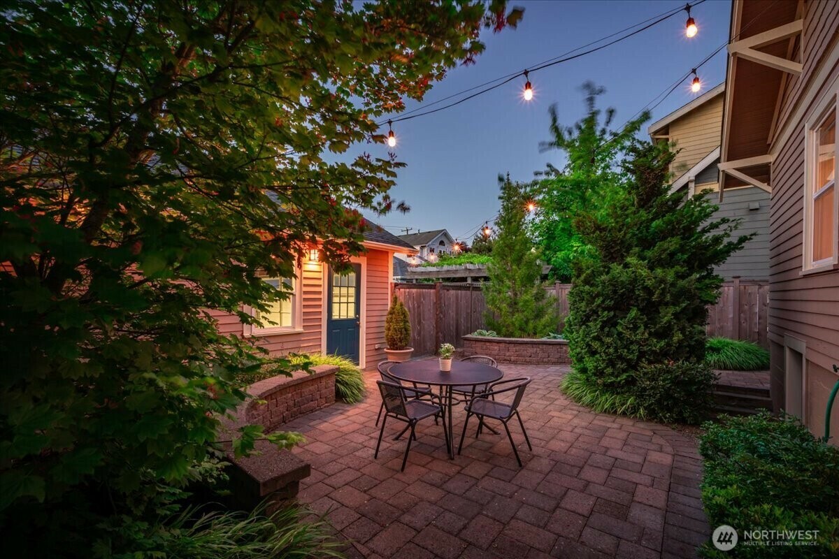 Property Photo: 136 NW 74th Street WA 98117