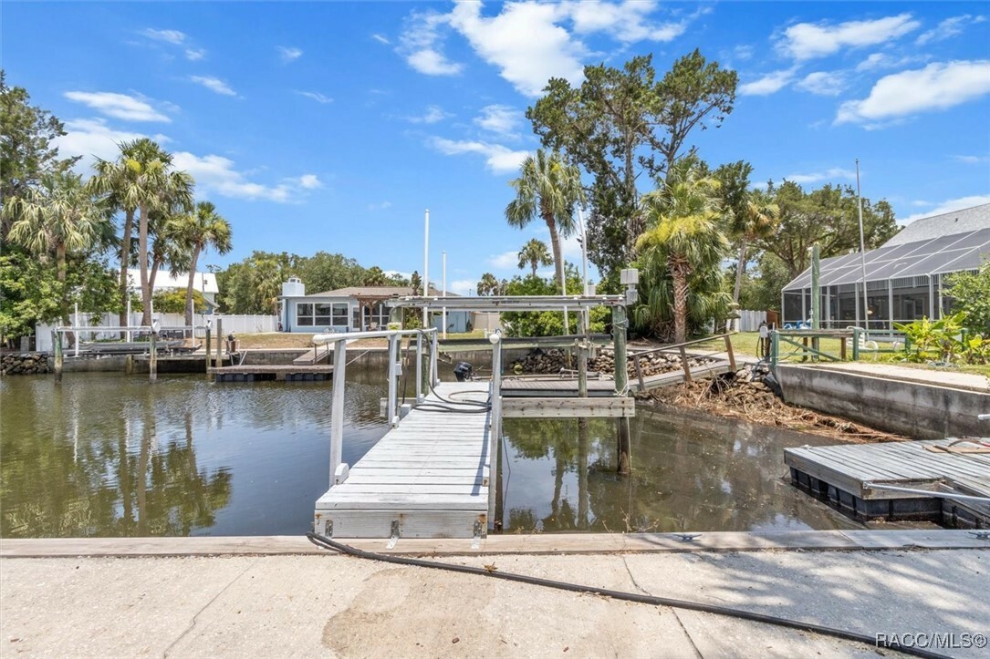 Property Photo: 2542 N Regatta Point FL 34429