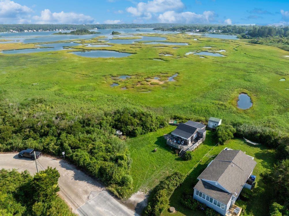 Property Photo: 853 W Beach Road RI 02813