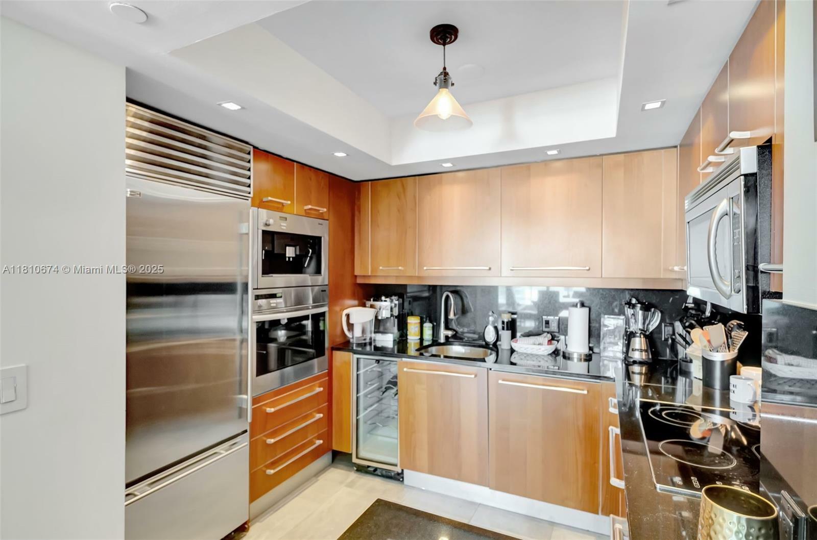 Property Photo:  1331 Brickell Bay Dr 1504  FL 33131 