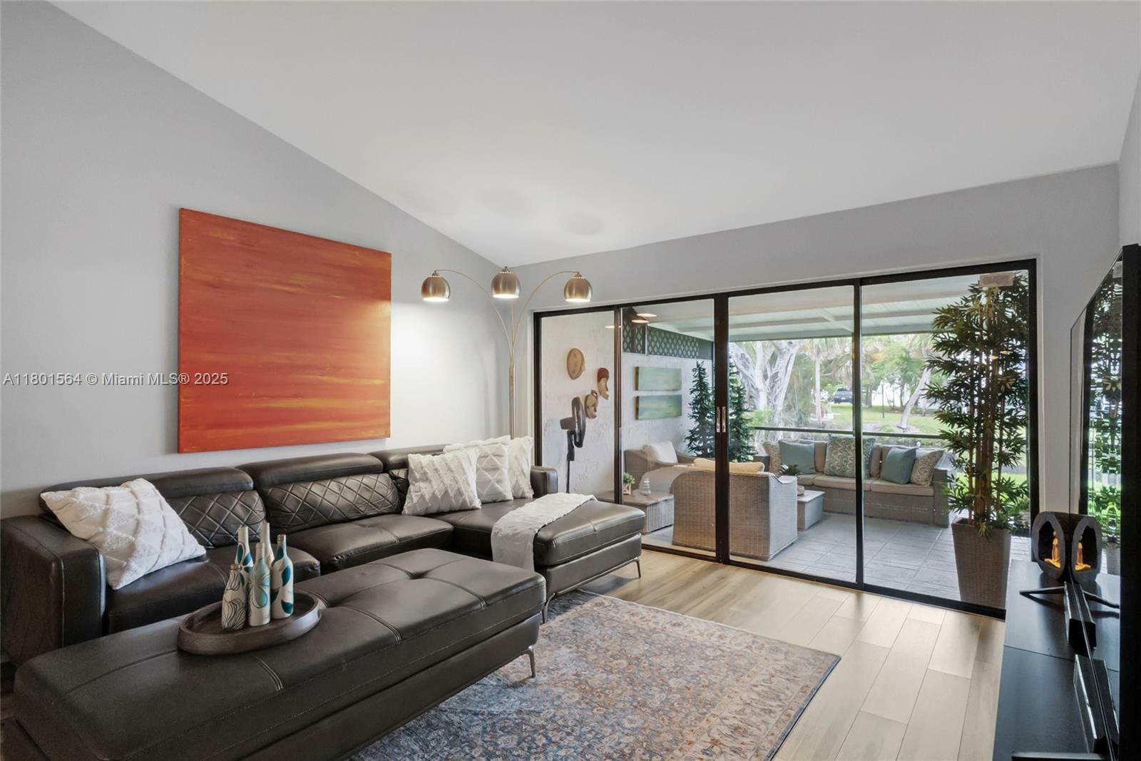Property Photo: