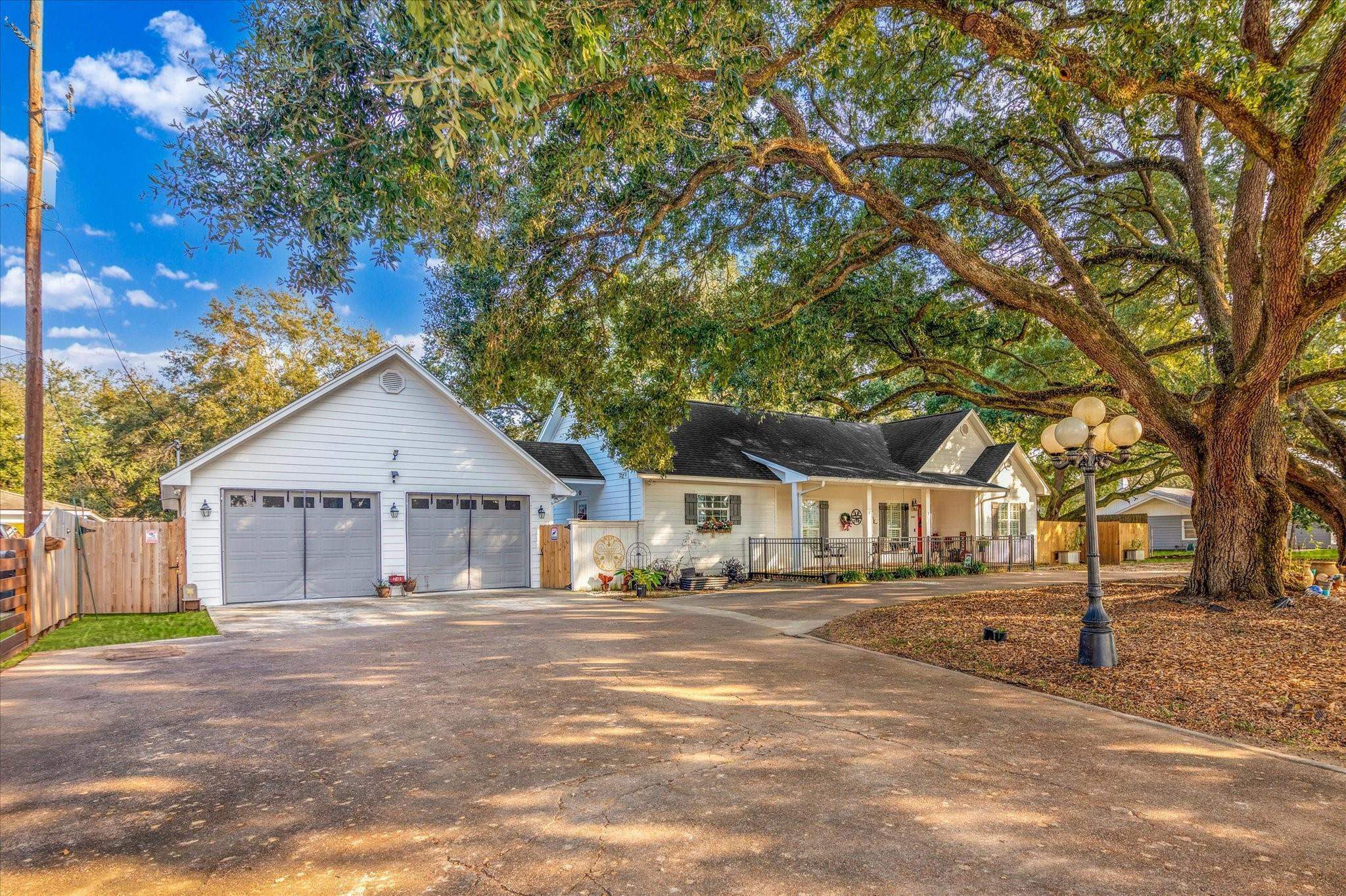 Property Photo: 390 N Major Drive TX 77706-5611