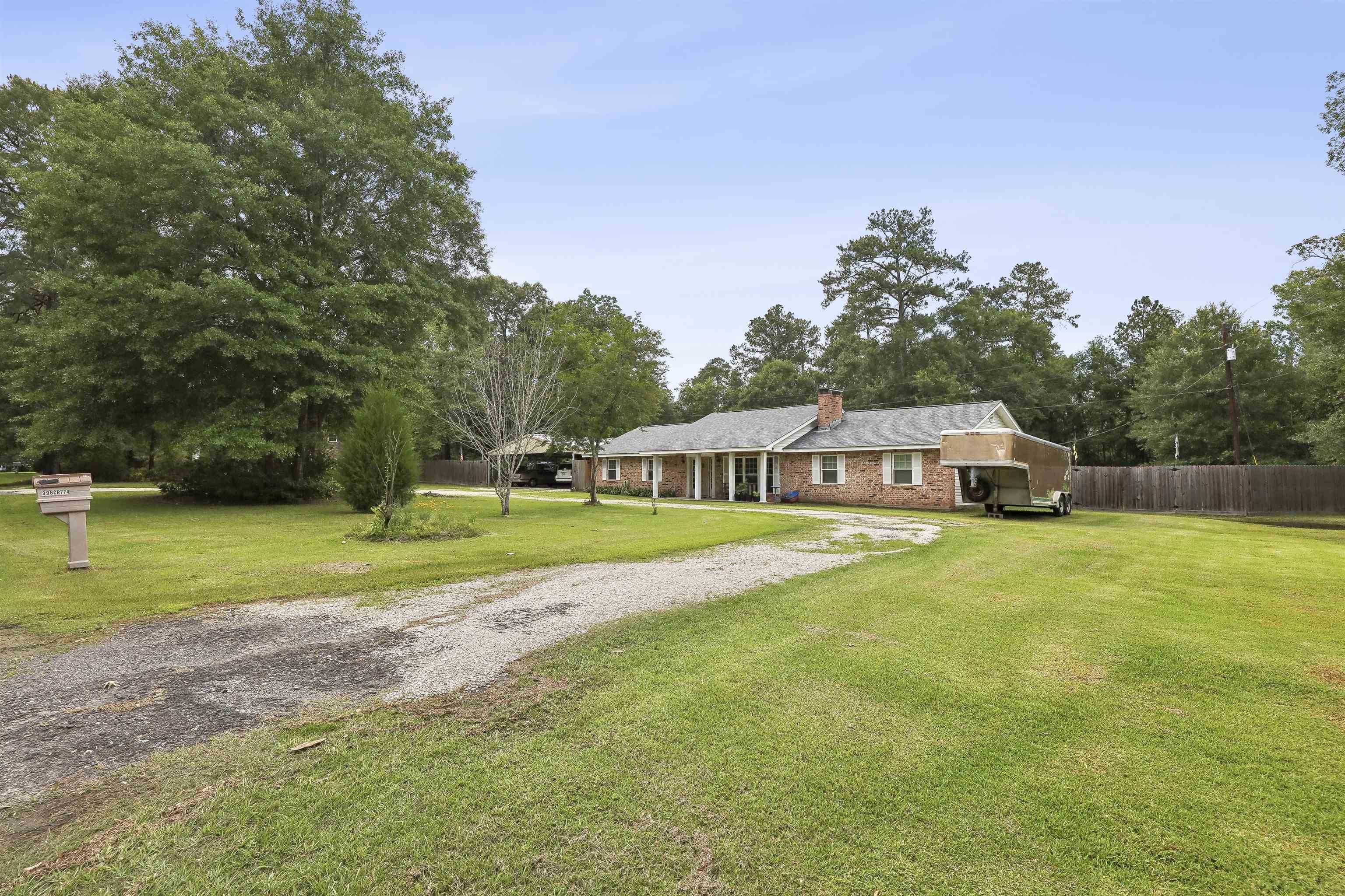 Property Photo: 396 County Road 774 TX 77612