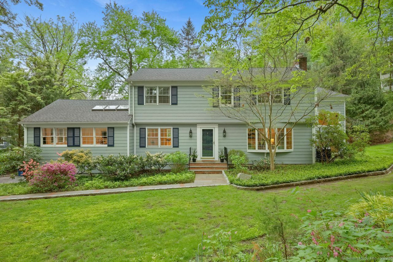 Property Photo: 32 Jeffrey Road CT 06830