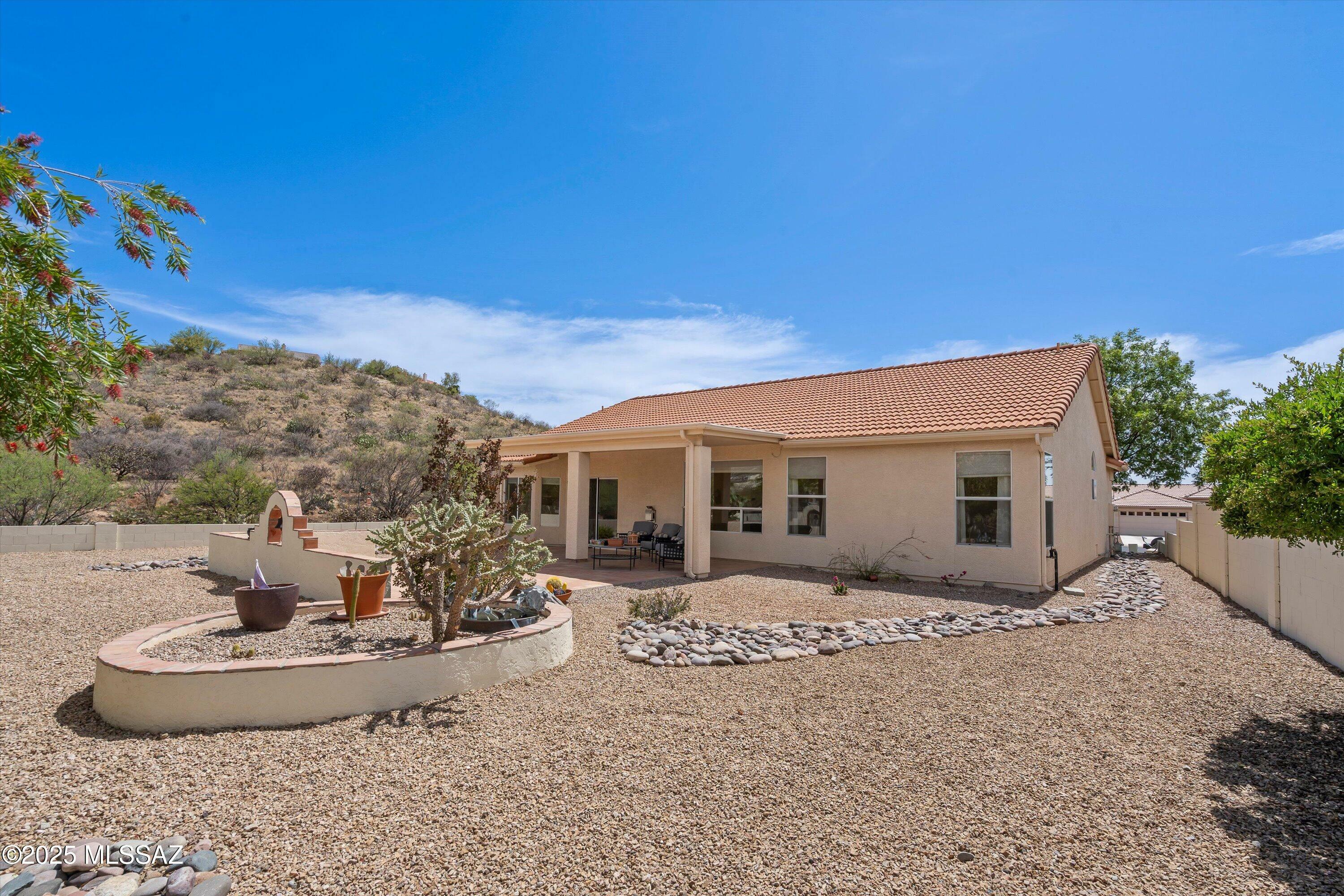 Property Photo: 36973 S Highland Ridge Court AZ 85739