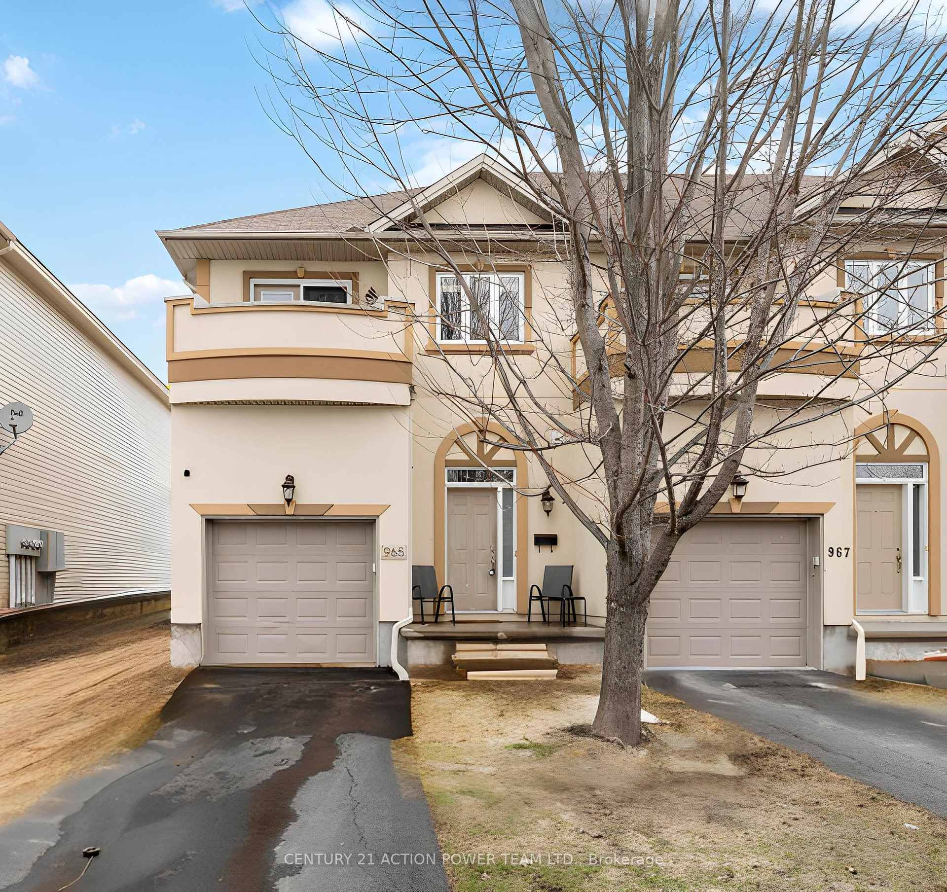 Property Photo: 965 Gosnell Terrace ON K4A 5C5