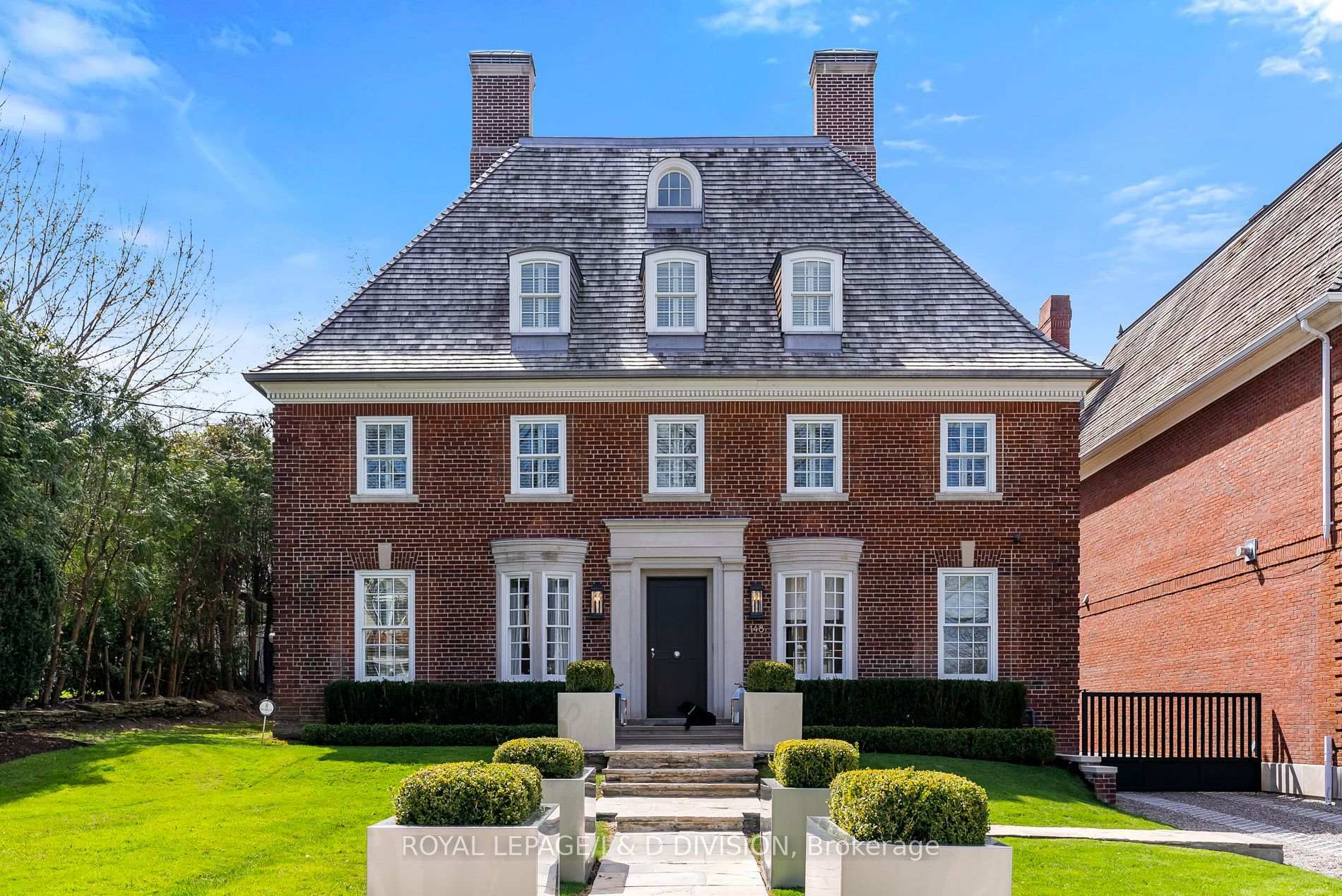 148 Forest Hill Road  Toronto ON M5P 2M9 photo