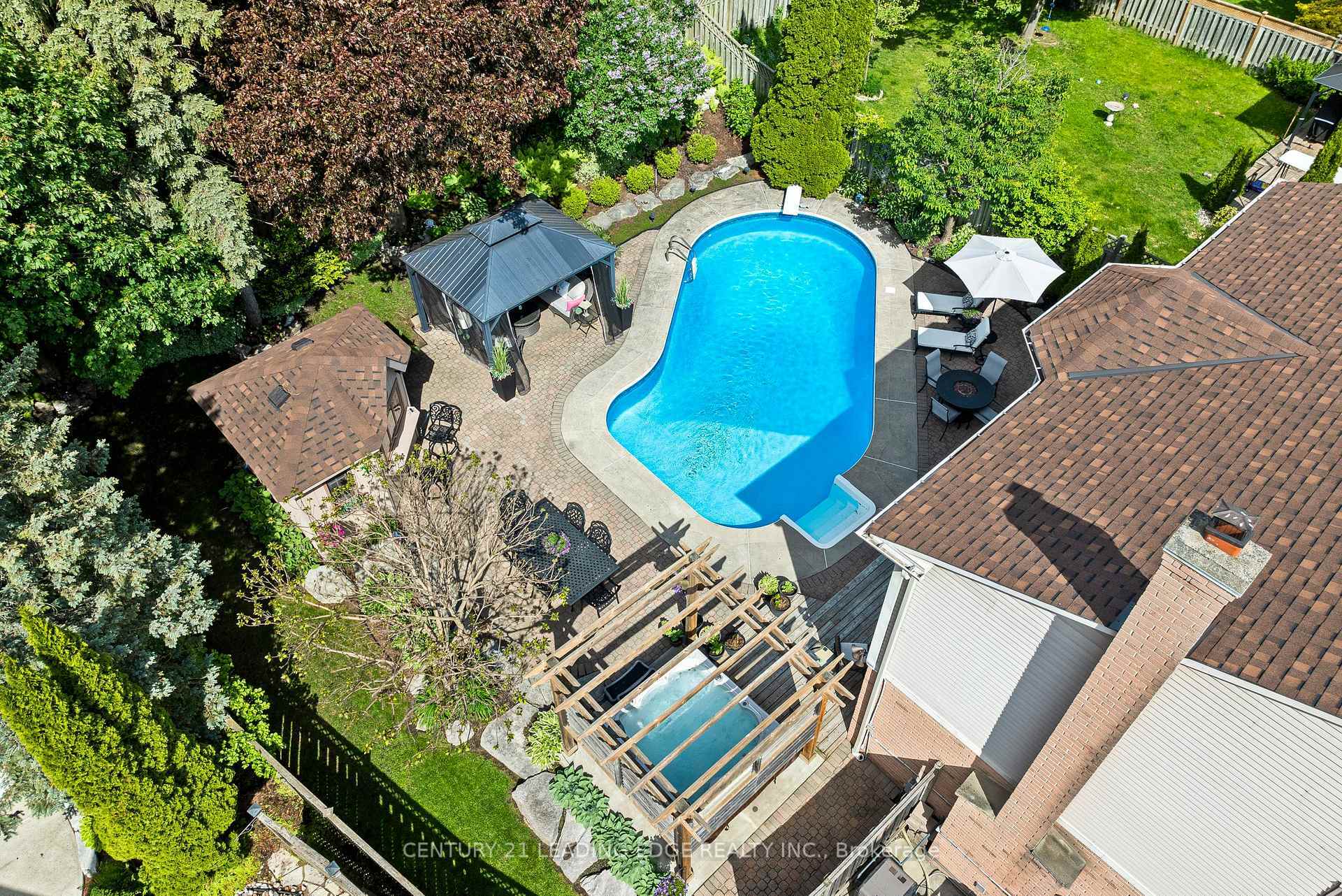 Property Photo: 31 Rothean Drive ON L1P 1L5