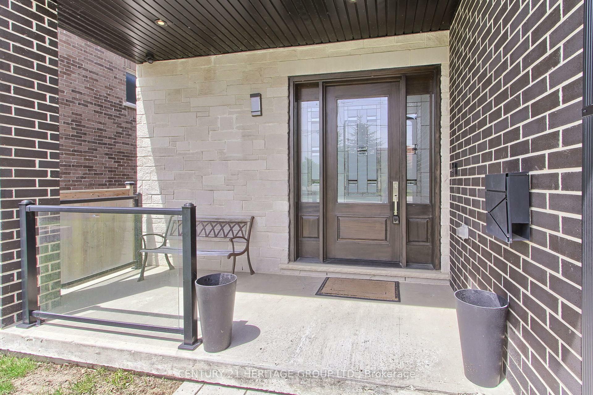 Property Photo: 148 Church Street ON L4P 1J5
