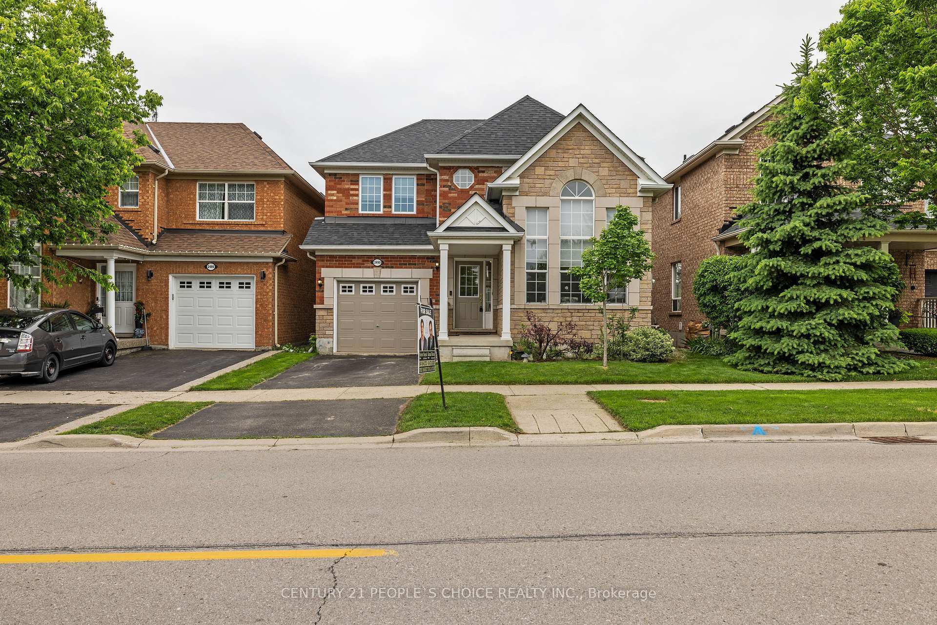 2490 Valleyridge Drive  Oakville ON L6M 5H1 photo