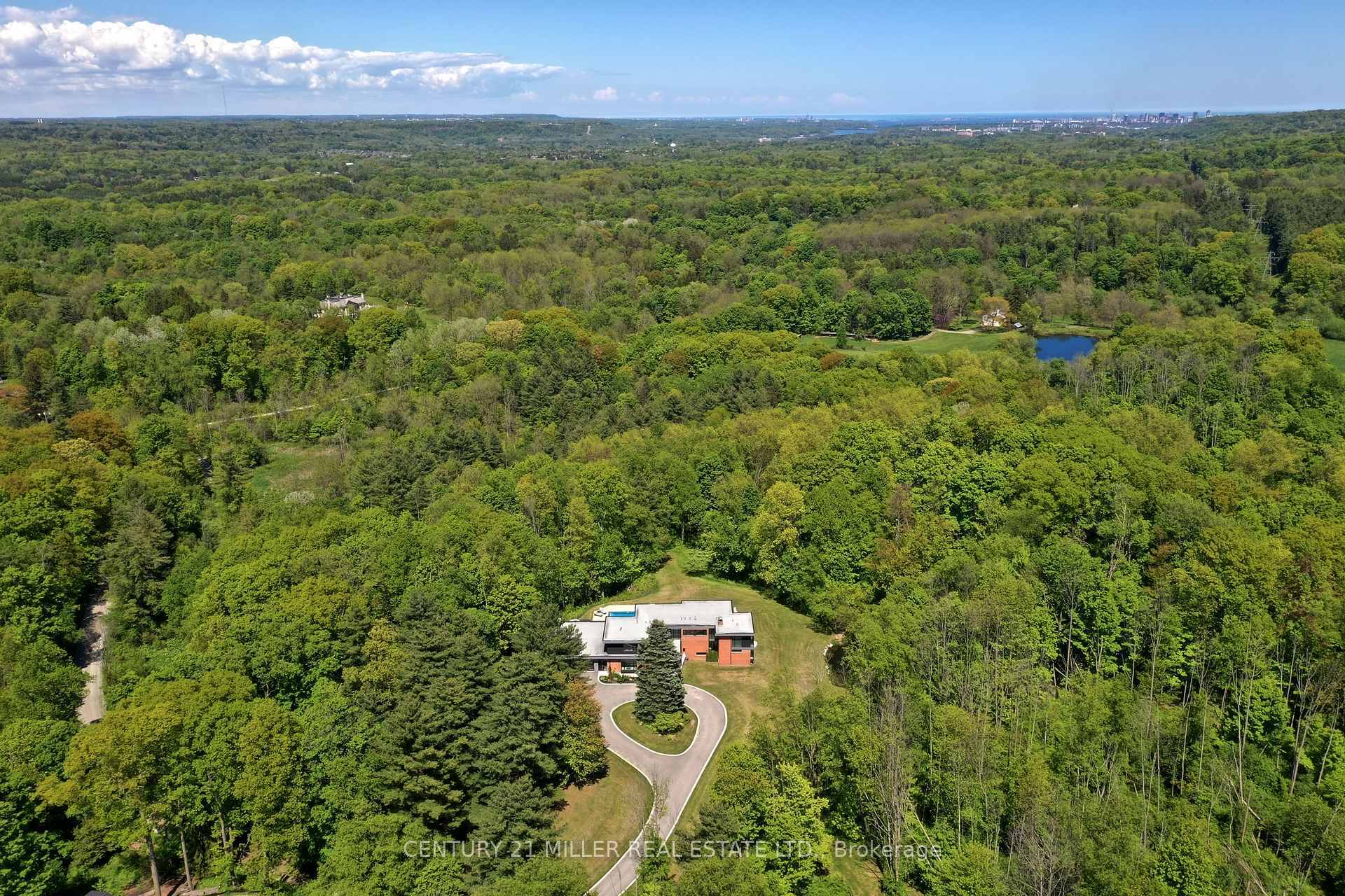 Property Photo: 140 Gravel Pit Road ON L9H 5E3
