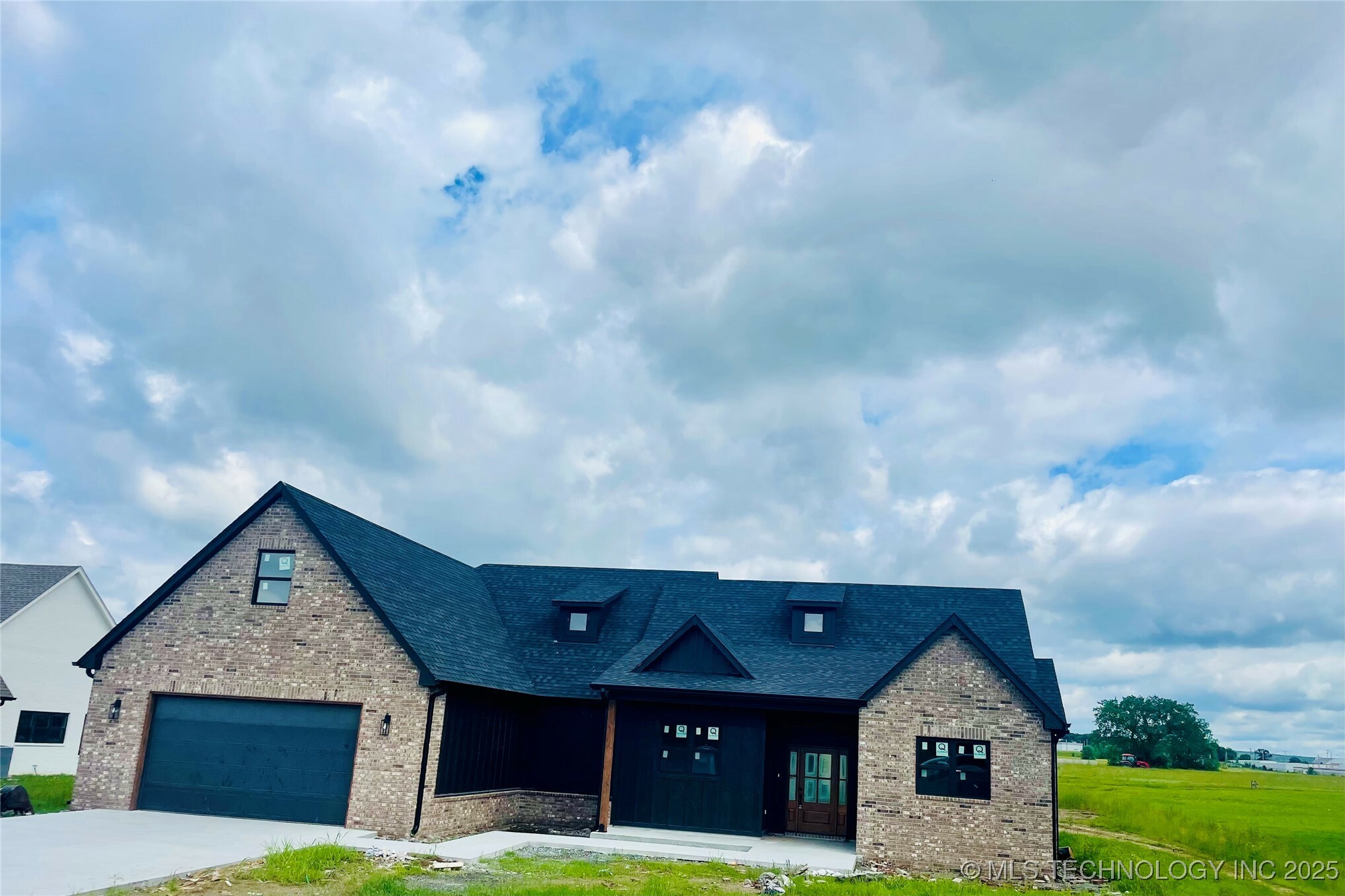 Property Photo: 1484 Darlene Lane OK 74434