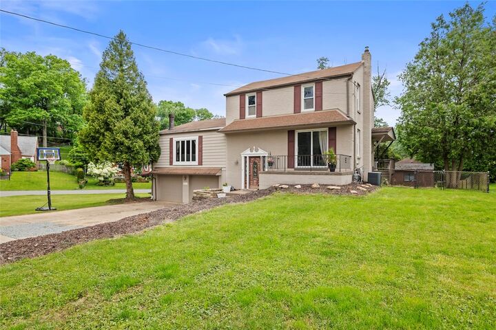 3416 Sterling Dr  Bethel Park PA 15102 photo