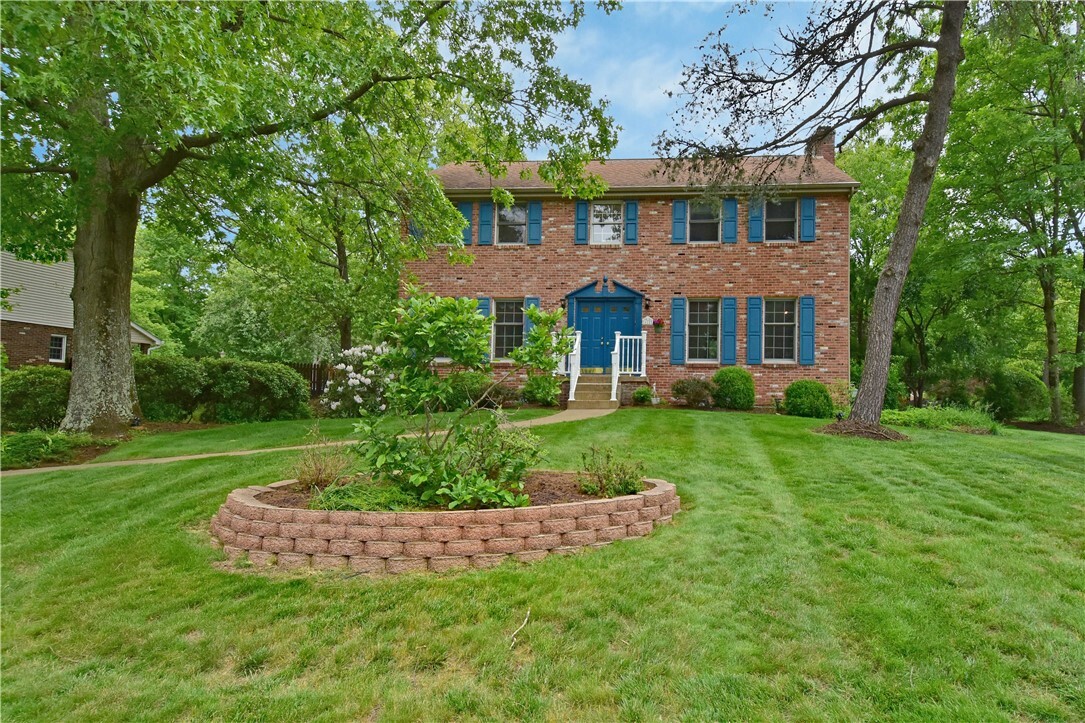 Property Photo:  412 Forest Trails Dr  PA 15090 